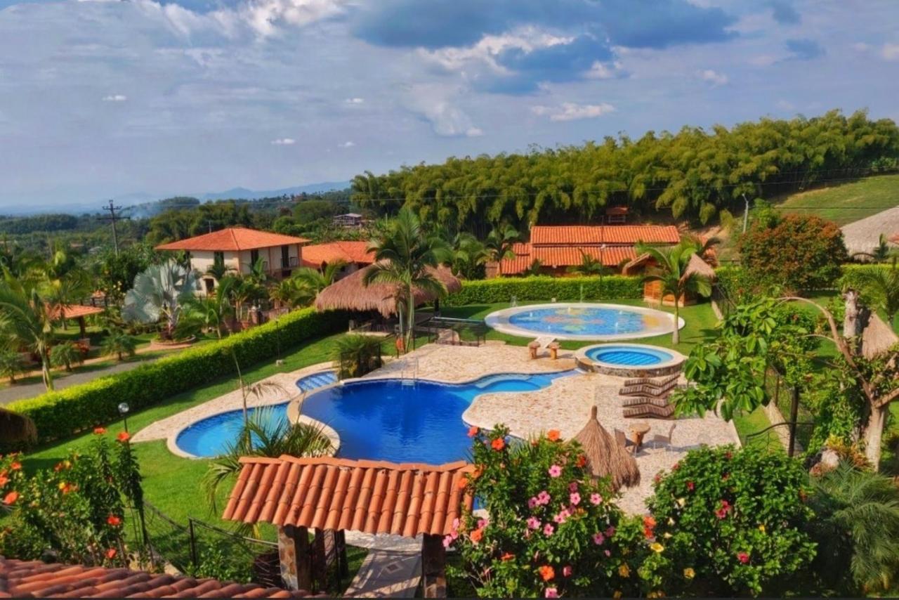 La Victoria Hotel Campestre Quimbaya Bagian luar foto