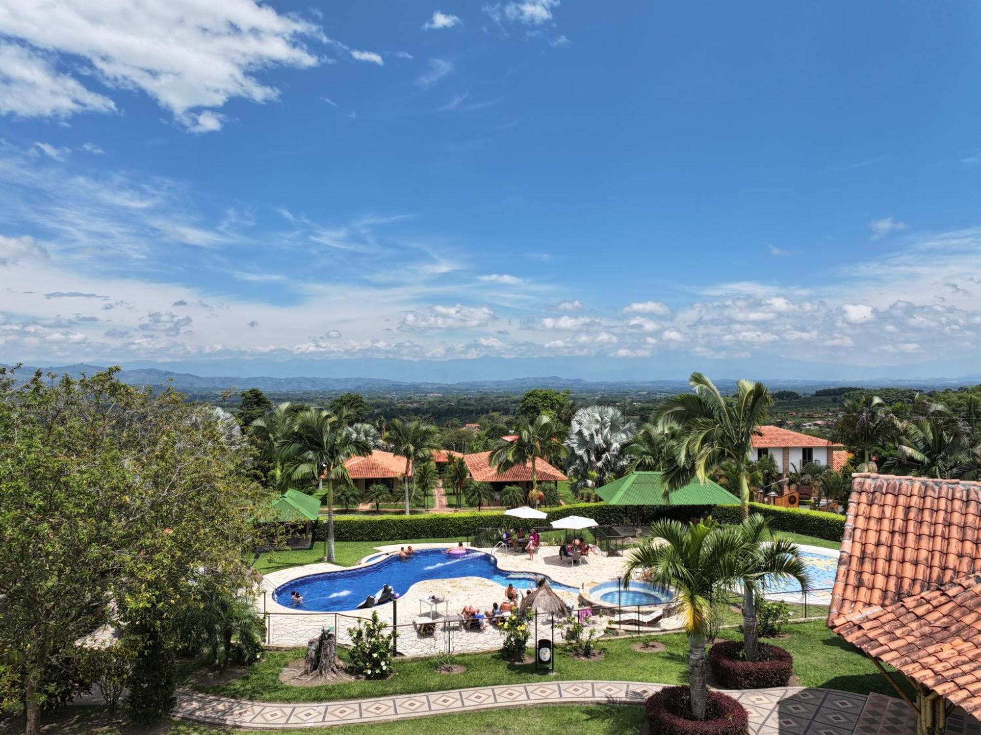 La Victoria Hotel Campestre Quimbaya Bagian luar foto